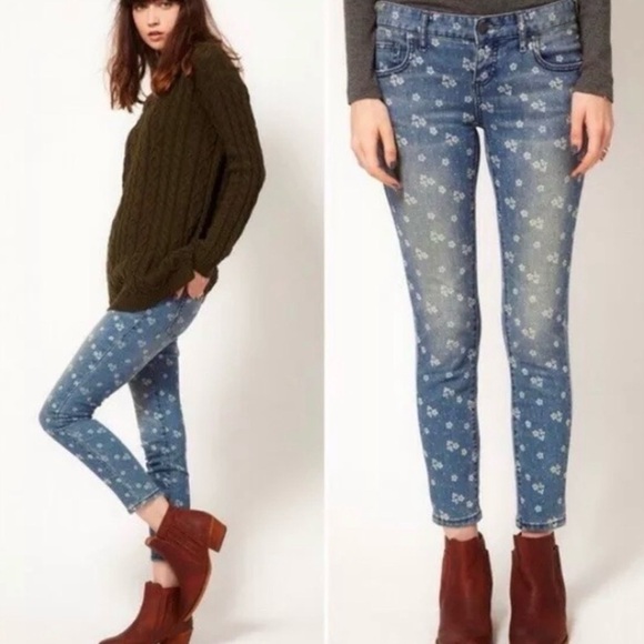 Free People Denim - Free people flower print pants